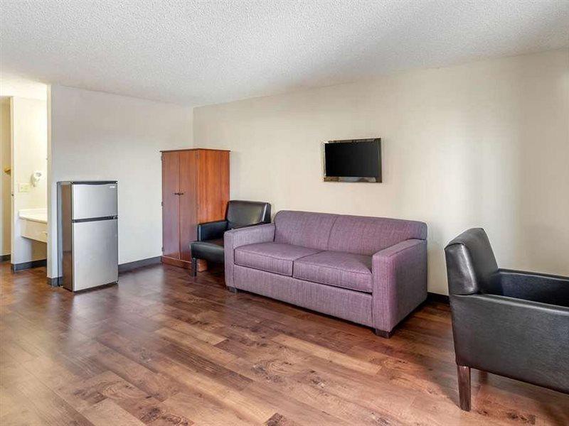 Econo Lodge Firestone Dış mekan fotoğraf